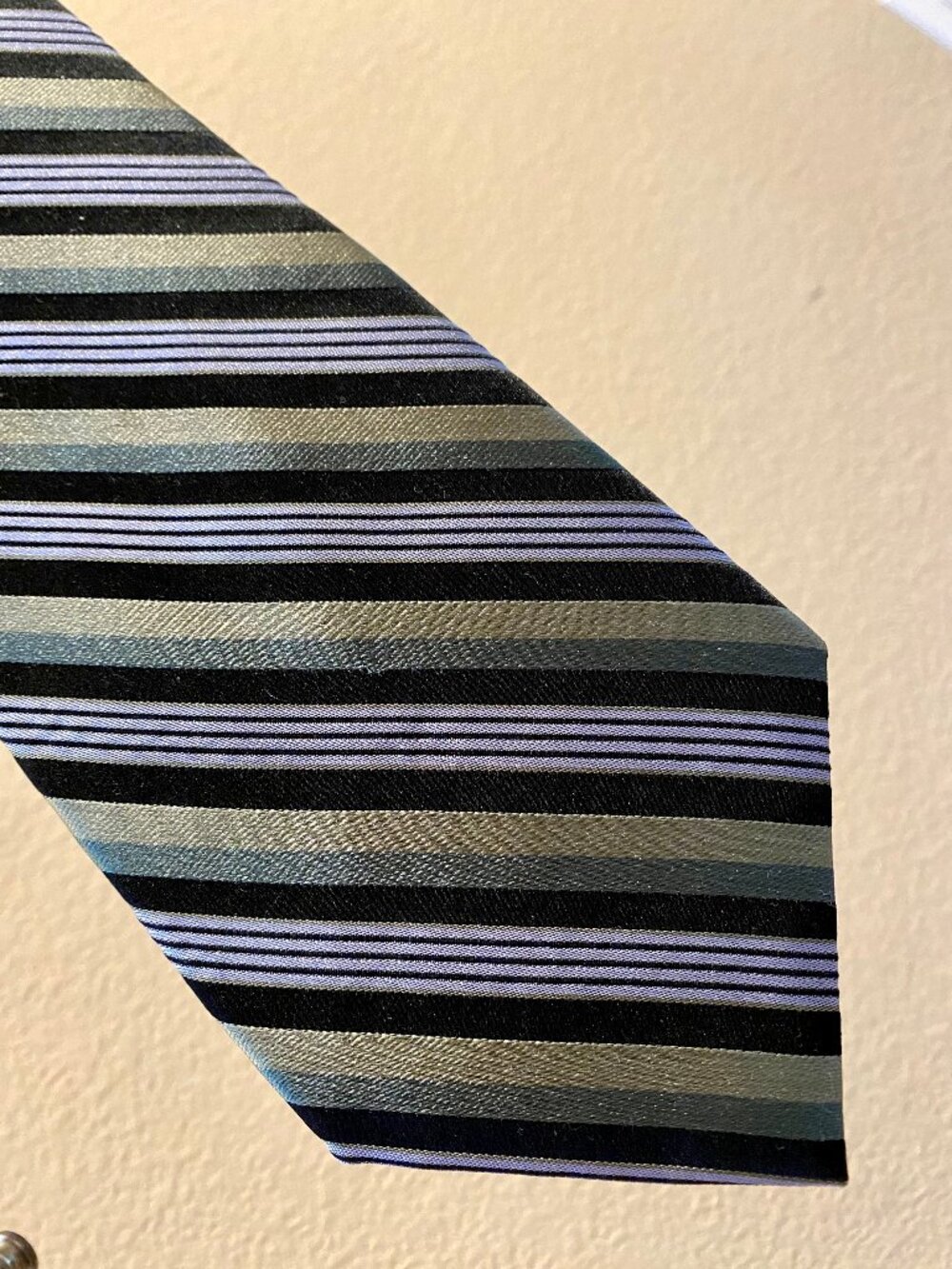 Calvin Klein Necktie 57"